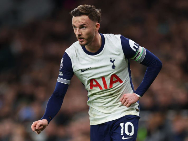 Cedera ACL James Maddison Guncang Tottenham Jelang Musim Baru